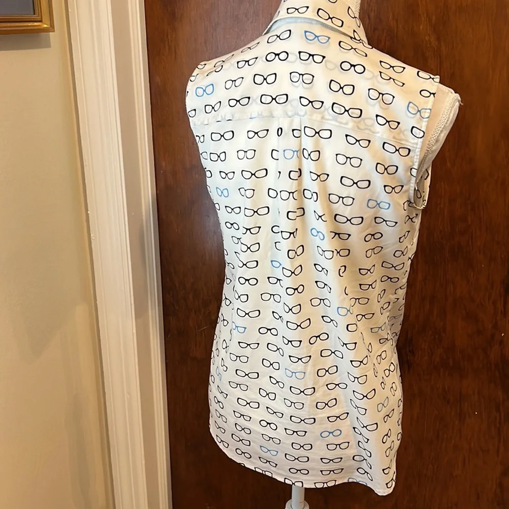 Talbots eyeglass / glasses V neck sleeveless button up. Whimsical. - Picture 6 of 8